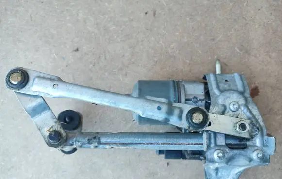 Seat Altea Front wiper linkage and motor 5P0955024D