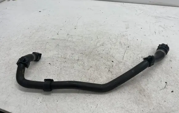 BMW 1 F20 F21 Engine coolant pipe/hose 8662834