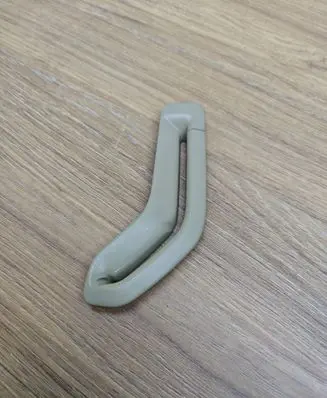 Volvo XC90 Seat belt trim 