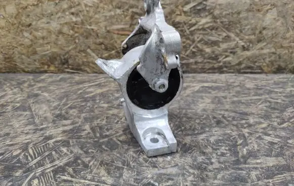 Honda Jazz Engine mount bracket 50TM8