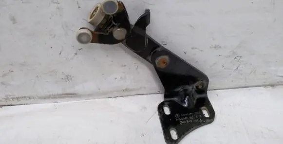 Volkswagen Caddy Sliding door lower roller guide/hinge 2K0843397A