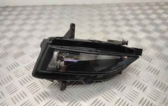 Volkswagen Golf VII Front fog light 5G0941662F