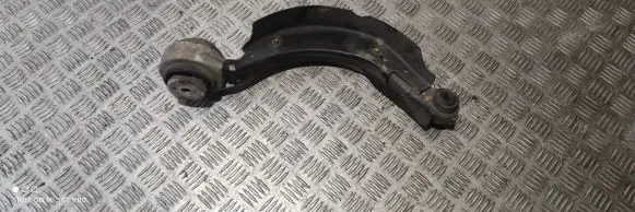 Front lower control arm/wishbone