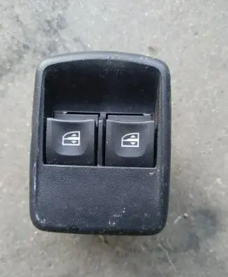 Renault Trafic III (X82) Electric window control switch 809612202R