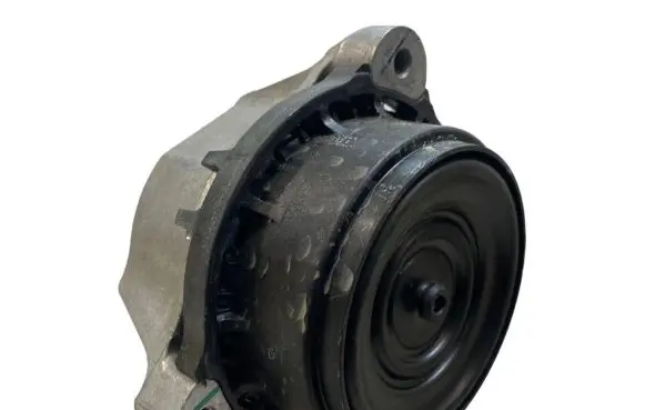 BMW X7 G07 Engine mount bracket 8841312