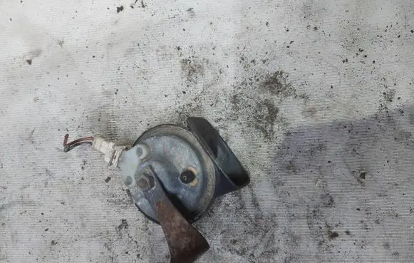Renault Espace III Horn signal 0091001 CH2126