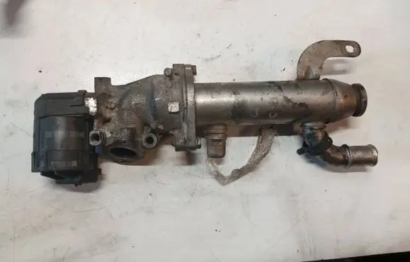 Volvo C70 EGR valve cooler 8653691
