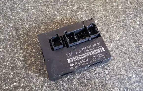 Volkswagen Golf Plus Other control units/modules 1K0959433BT
