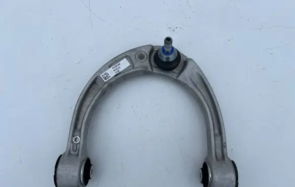 Mercedes-Benz GLE W167 Front upper control arm/wishbone A1673301300 A1673300900