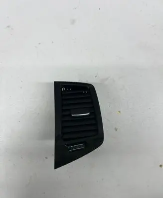 Volvo XC90 Dash center air vent grill 31651283 18082016 0948000603