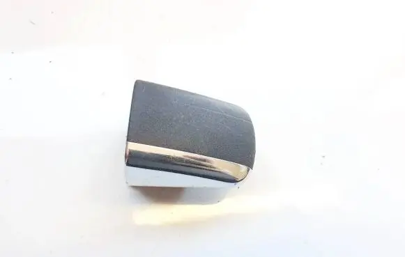 Mercedes-Benz E W210 Loading door cover/cap 2027660005