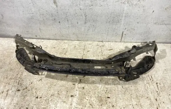 Volvo V50 Top upper radiator support slam panel