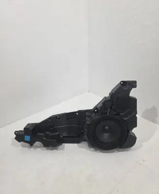 Bentley Bentayga Subwoofer speaker 36A035297A 655021001