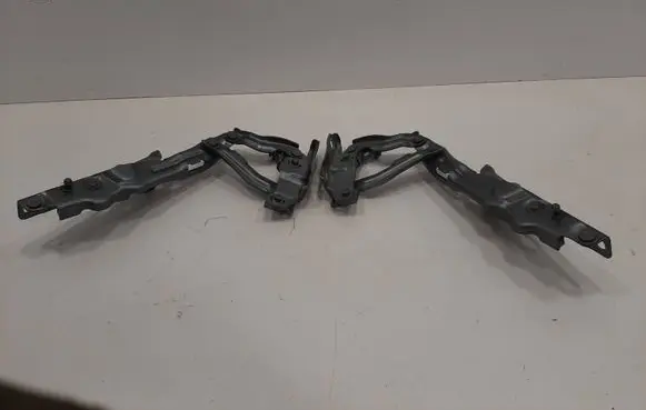 Volvo S90, V90 Engine bonnet/hood hinges 32219799