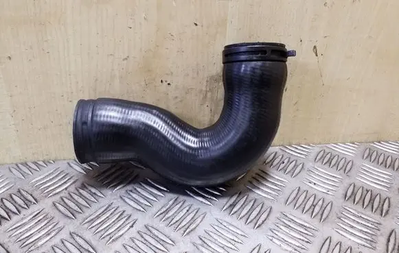 Volkswagen Golf IV Intercooler hose/pipe 1J0145838B