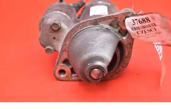 Opel Zafira B Starter motor 8980147432