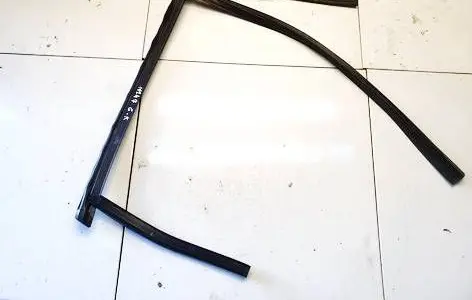 Ford C-MAX II Rubber seal rear door AM51R25824