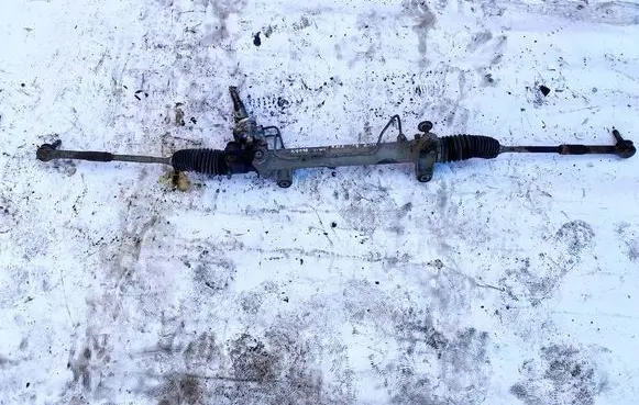 Toyota Avensis T250 Steering rack llhd