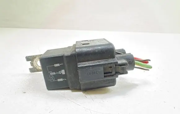 Ford Mondeo Mk III Glow plug pre-heat relay 94VG14N089F1B 0139A BUZA