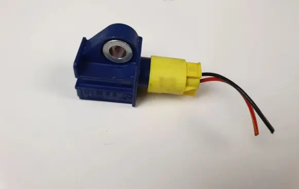 Mercedes-Benz E W212 Airbag deployment crash/impact sensor A2128204926