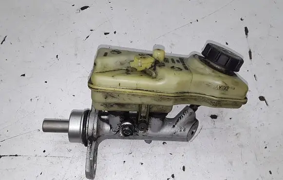Renault Scenic II - Grand scenic II Master brake cylinder 32067111-2