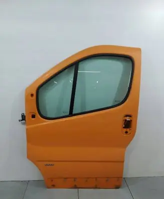 Opel Vivaro Front door 