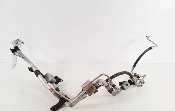 KIA Soul Air conditioning (A/C) pipe/hose 97775J2550