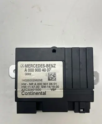 Mercedes-Benz S W222 Fuel injection pump control unit/module A0009004007 140260029829E HW114700