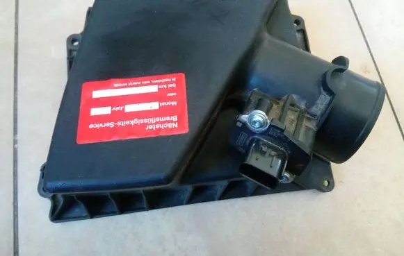 Ford Fiesta Air filter box C1B19643AA 8V2112B579AA NE70629