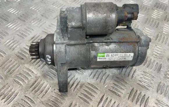 Volkswagen Caddy Starter motor 02Z911024A 2209100455 ESW2CER121