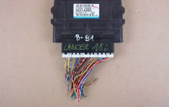 Mitsubishi Lancer X Gearbox control unit/module 8631A083