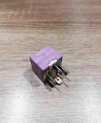 Audi A4 S4 B6 8E 8H Other relay 431951253G 899516 381PINK