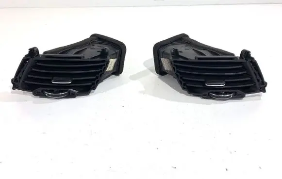 KIA Sportage Dashboard side air vent grill/cover trim 