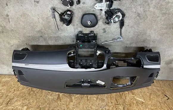 Renault Talisman Airbag set with panel