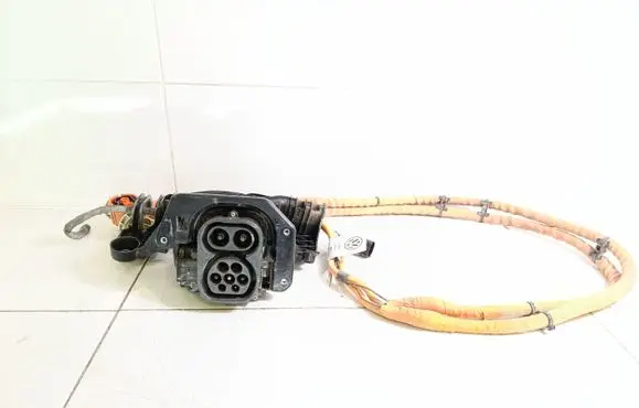 Volkswagen e-Golf Electric car charge socket 5QE915525A 5GE971531D
