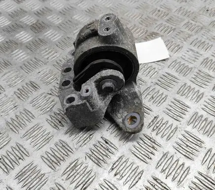 Toyota RAV 4 (XA50) Engine mount bracket 1230625020