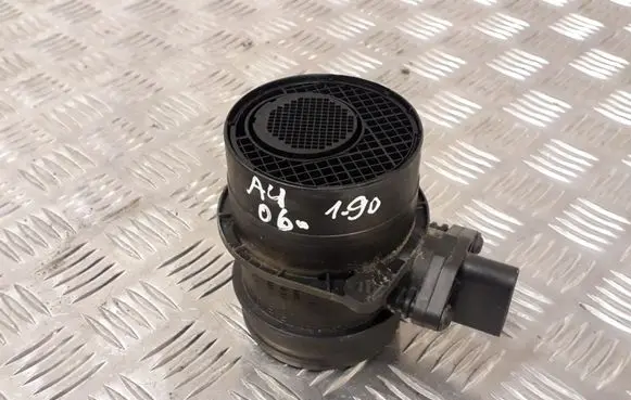 Audi A4 S4 B7 8E 8H Mass air flow meter 0281002461 074906461B