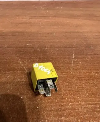 Mercedes-Benz A W169 Other relay A0025421419 D1064