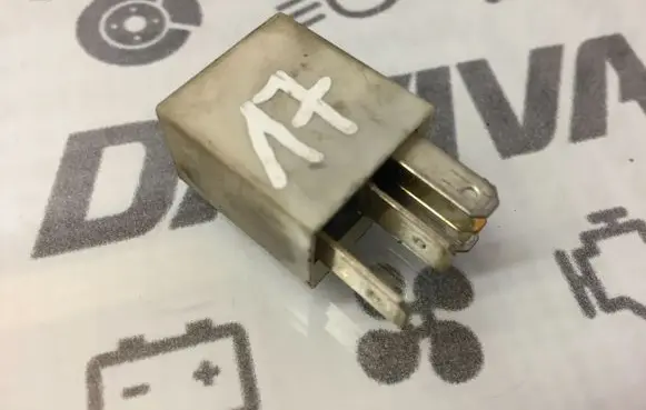 Hyundai Santa Fe Other relay 95225-38050