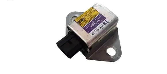 Toyota Land Cruiser (J120) Airbag deployment crash/impact sensor 8983360010