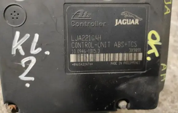 Jaguar XK - XKR ABS Pump LJA2210AH
