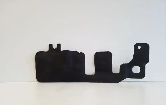 Land Rover Evoque II Other engine bay part M8D26J018AA