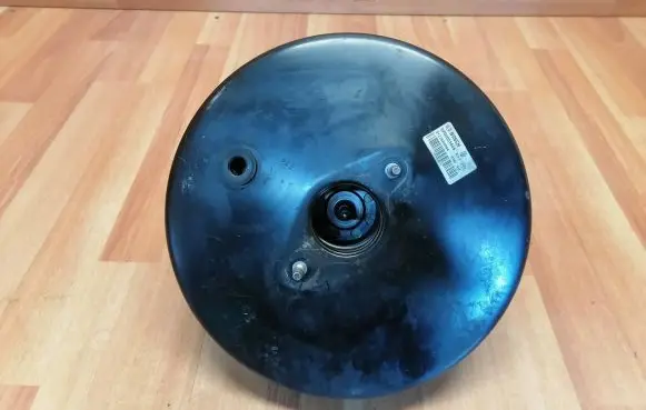 Renault Laguna III Brake booster 472100048R 0204051645 01225B0084