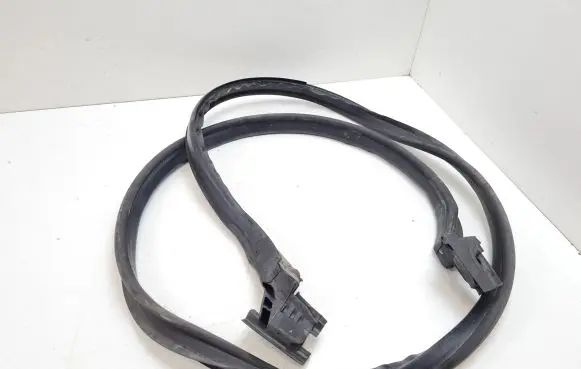 Mercedes-Benz SLK R171 Trunk rubber seal (body) A1717500098