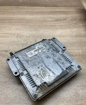 Citroen Xsara Engine control unit/module ECU 9636256980 0281010249