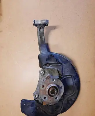 Audi A8 S8 D4 4H Front wheel hub spindle knuckle