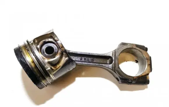 Hyundai Elantra Piston with connecting rod a11ad