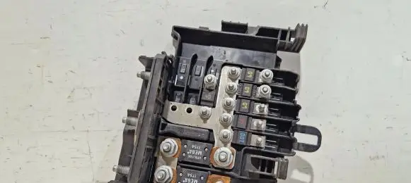 Volvo V70 Fuse module 30659092