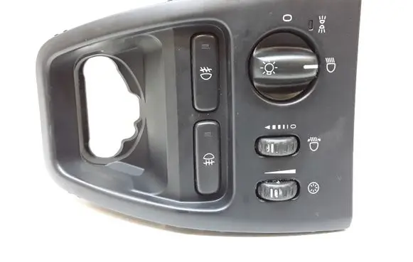 Volvo XC90 Light switch 30739304
