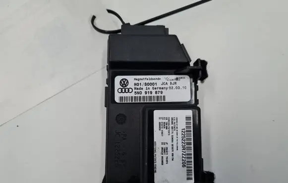 Volkswagen Tiguan Other control units/modules 5N0919879